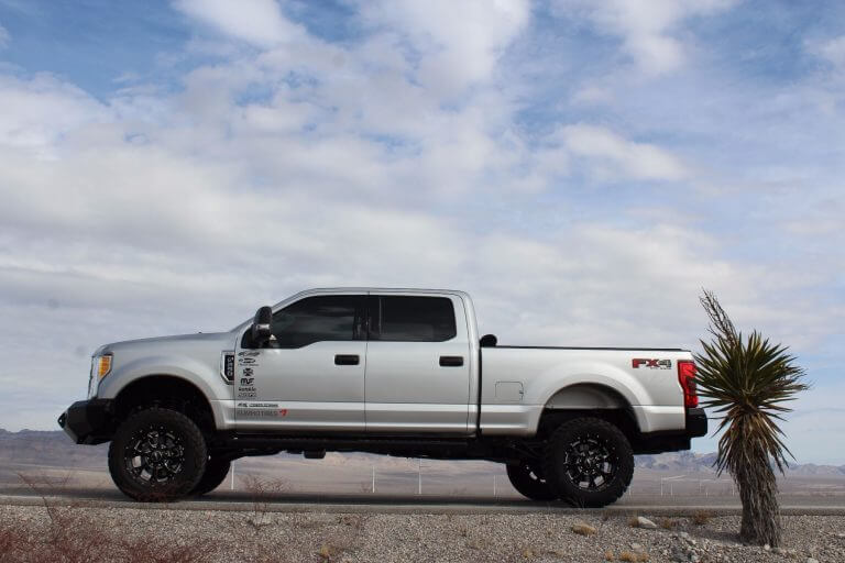 SuperLift 4" Radius Arm Lift Kit For 20172022 Ford F250 and F350