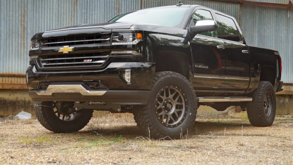 SuperLift 6.5" Lift Kit For 2014-2018 Chevy Silverado and GMC Sierra 1500 4WD with Aluminum or Stamped Steel Control Arms - with Bilstein Rear Shocks