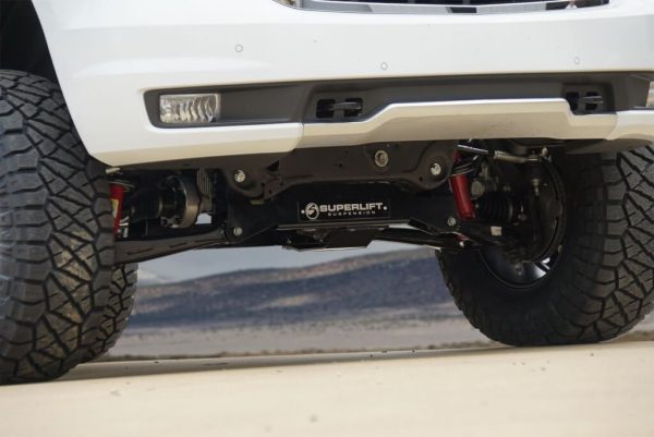SuperLift 6.5" Lift Kit For 2015-2016 GMC Yukon 1500 4WD with OE CAST Steel Control Arms