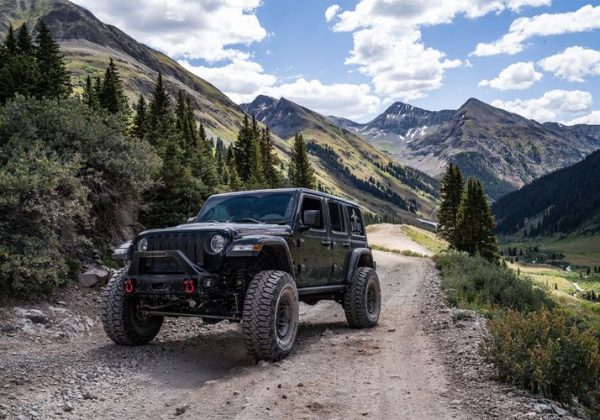 Superlift 4" Dual Rate Coil Lift Kit For 2018-2020 Jeep Wrangler JL 4 Door