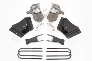 McGaughy's 2-5"" Lowering Kit For 2002-2010 Chevy 3500 2wd/4wd 33075