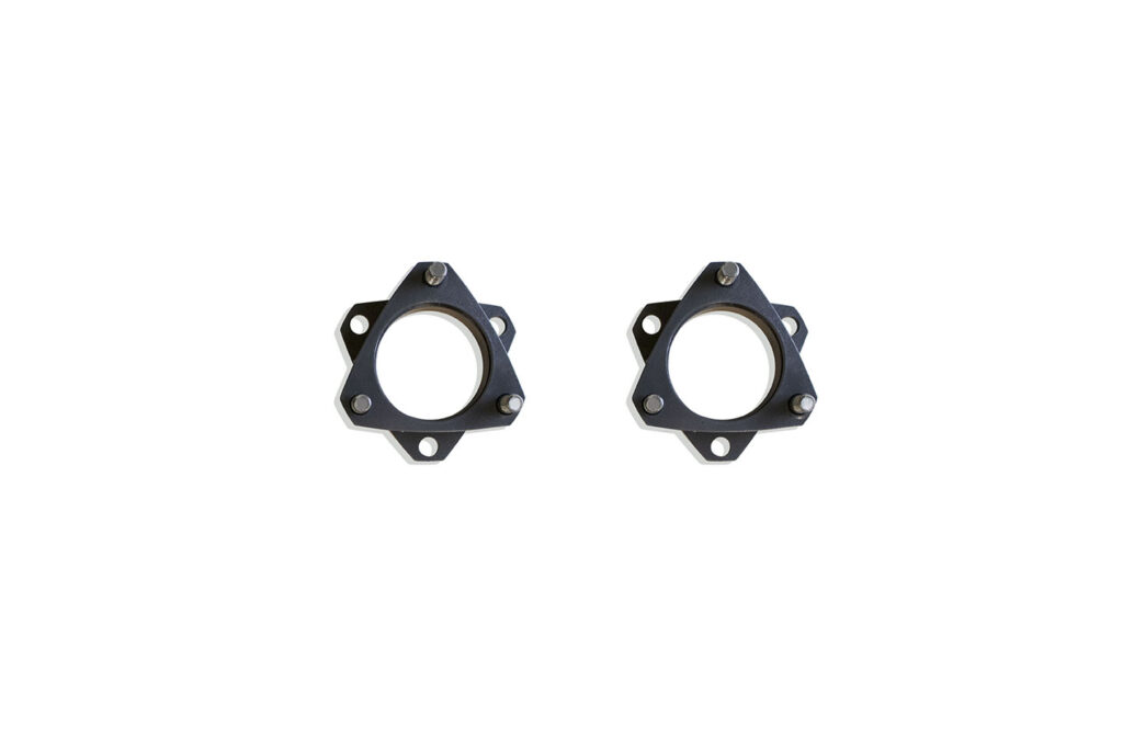 MaxTrac 2.5" Front Strut Spacers for 1996-2004 Tacoma (6-Lug)-836925