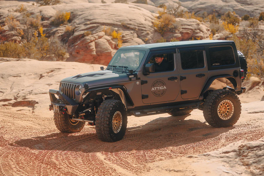 ATTJL01G106-A-BX_Attica_4x4_2018-2023_Jeep_Wrangler_JL_Terra_Series_Inner_Fenders_Aluminum_004