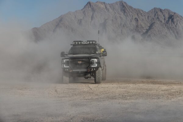 Body Armor 2017-2022 Ford F-250/f-350/f-450/f-550 Super Duty Ambush XT Front Bumper (Non-Winch) - BOD-FD-20341