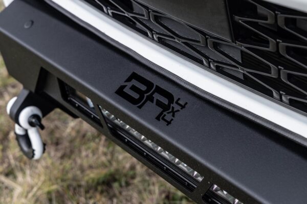 Body Armor 2014-2024 Toyota 4RUNNER Hiline Front Winch Bumper - BOD-TR-19339