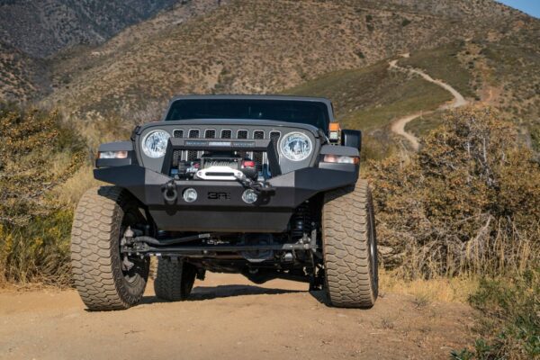 Body Armor 2018-2026 Jeep Wrangler JL && Gladiator JT Front Bumper Skid Plate - BOD-JL-5123