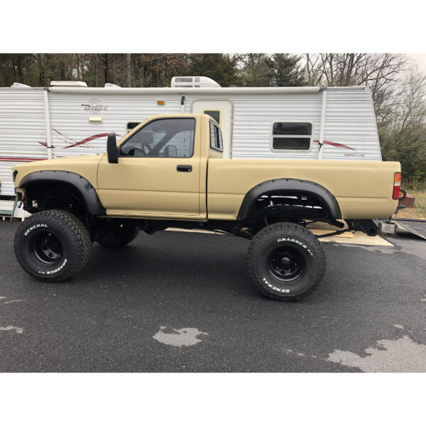 86-95 Toyota Pickup 4WD 3-4″ Lift Skyjacker Black MAX Shocks customer review image