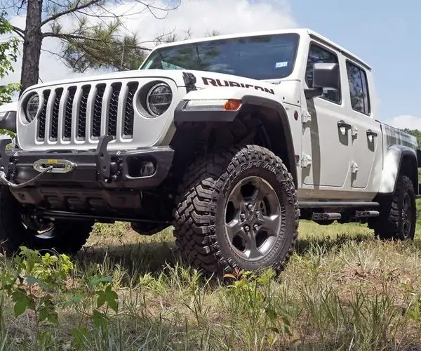 Superlift 2.5" Leveling Kit For 2020 Jeep Gladiator JT 4WD 4Dr, inc. Rubicon (non-Overland)