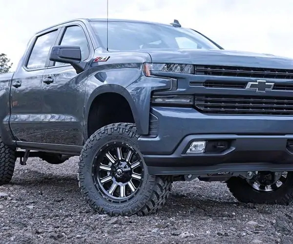 Superlift 6" Lift kit for 2019-2020 Chevrolet Silverado 1500 4WD
