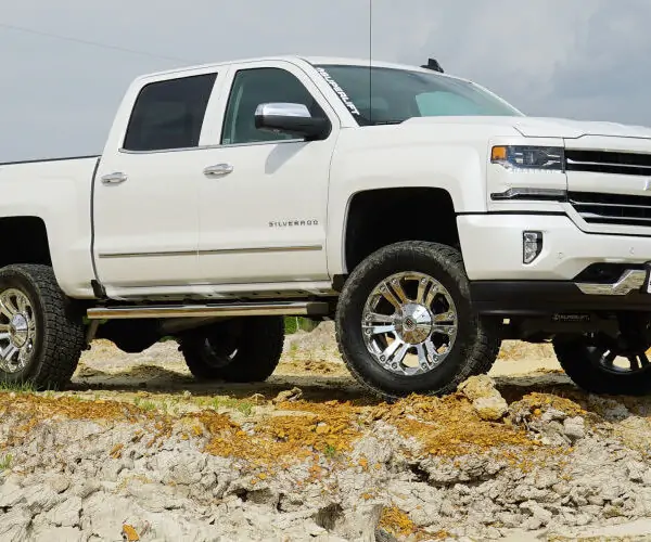 SuperLift 6.5" Lift Kit 2014-2018 Chevy Silverado GMC Sierra 1500 2WD Aluminum/Stamped Steel Arms