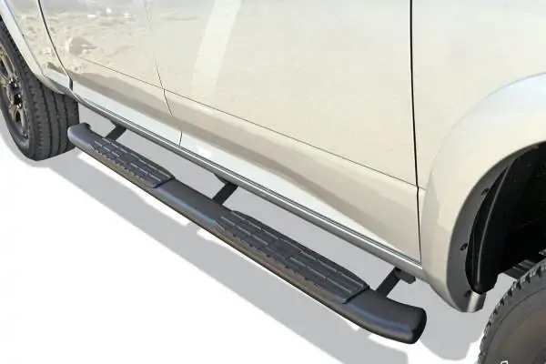 Steelcraft 4" Oval Blackout Series Sidebars Black Stainless 09-23 Ram 1500 Quad Cab - 45-23400 