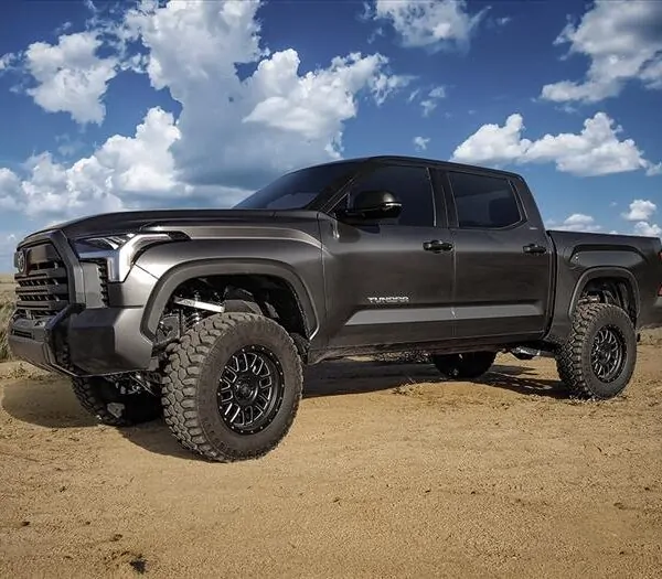 ICON Stage 4 6 Lift Kit with Billet UCA for 2022-2023 Toyota Tundra -K53274