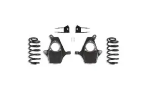 MaxTrac 2"/3" Lowering Kit with Spindles for 2007-2014 GM SUV-KS331223
