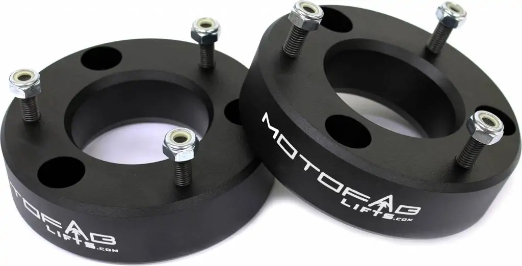 MotoFab 2.5" Front Leveling Lift Kit - 2004-2024 Nissan Titan Armada