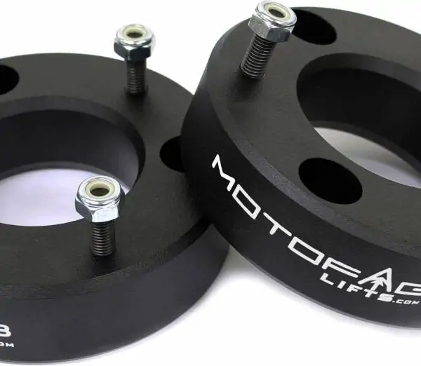 MotoFab 2.5" Front Leveling Lift Kit - 2007-2025 Chevy Silverado / GMC Sierra 1500