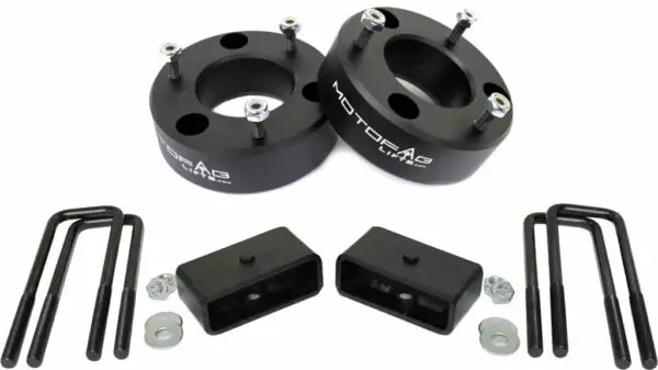 MotoFab 3" Front and 1" Rear Leveling Lift Kit - 2007-2019 Chevy Silverado Sierra GMC