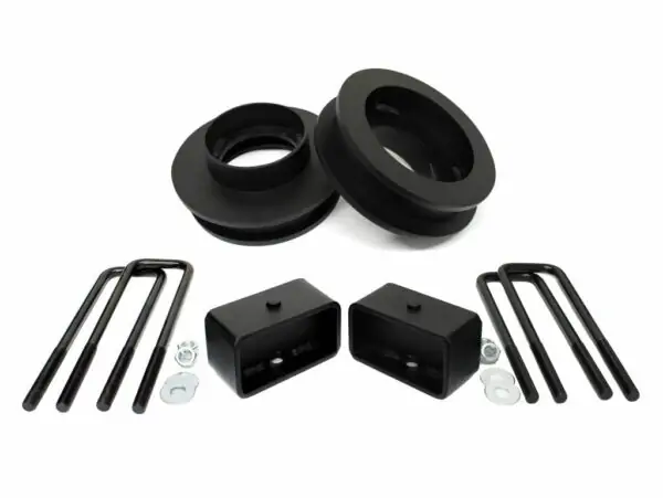MotoFab 3" Front and 2" Rear Leveling Lift Kit - 1999-2006 Chevy Silverado Sierra