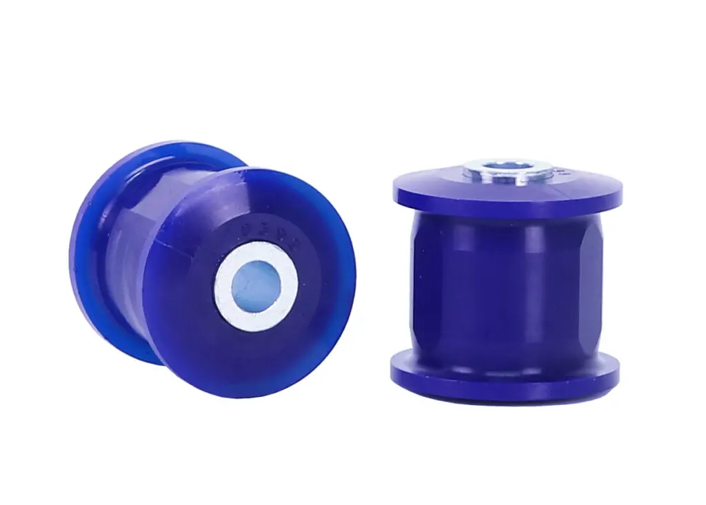 SuperPro Rear Trailing Arm Bushing Kit for 2000 Infiniti QX4 & Nissan Pathfinder LE - SPF0399K