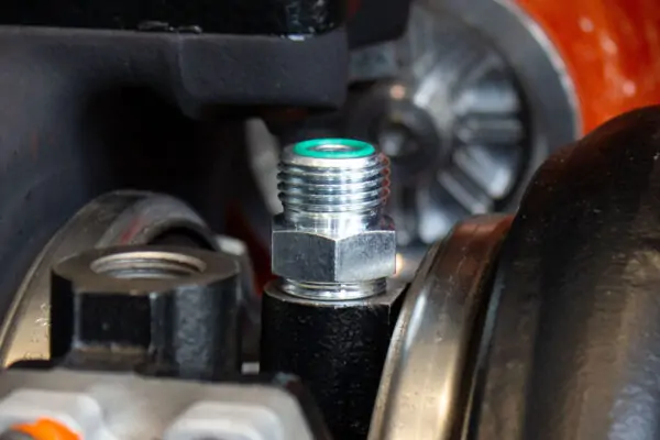 Fleece Holset Turbo Oil-Feed Fitting | 1994-2002 5.9 L Cummins Ram 2500/3500