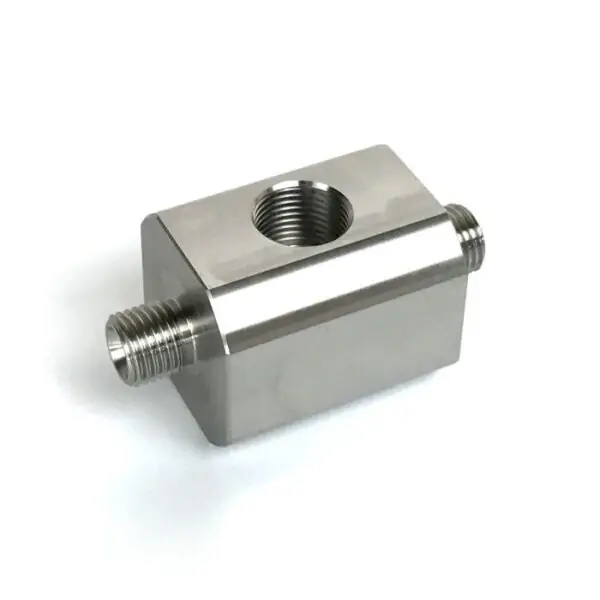 Fleece 6.7 L Cummins Dual Pump Kit Junction Block with Rail Sensor Port