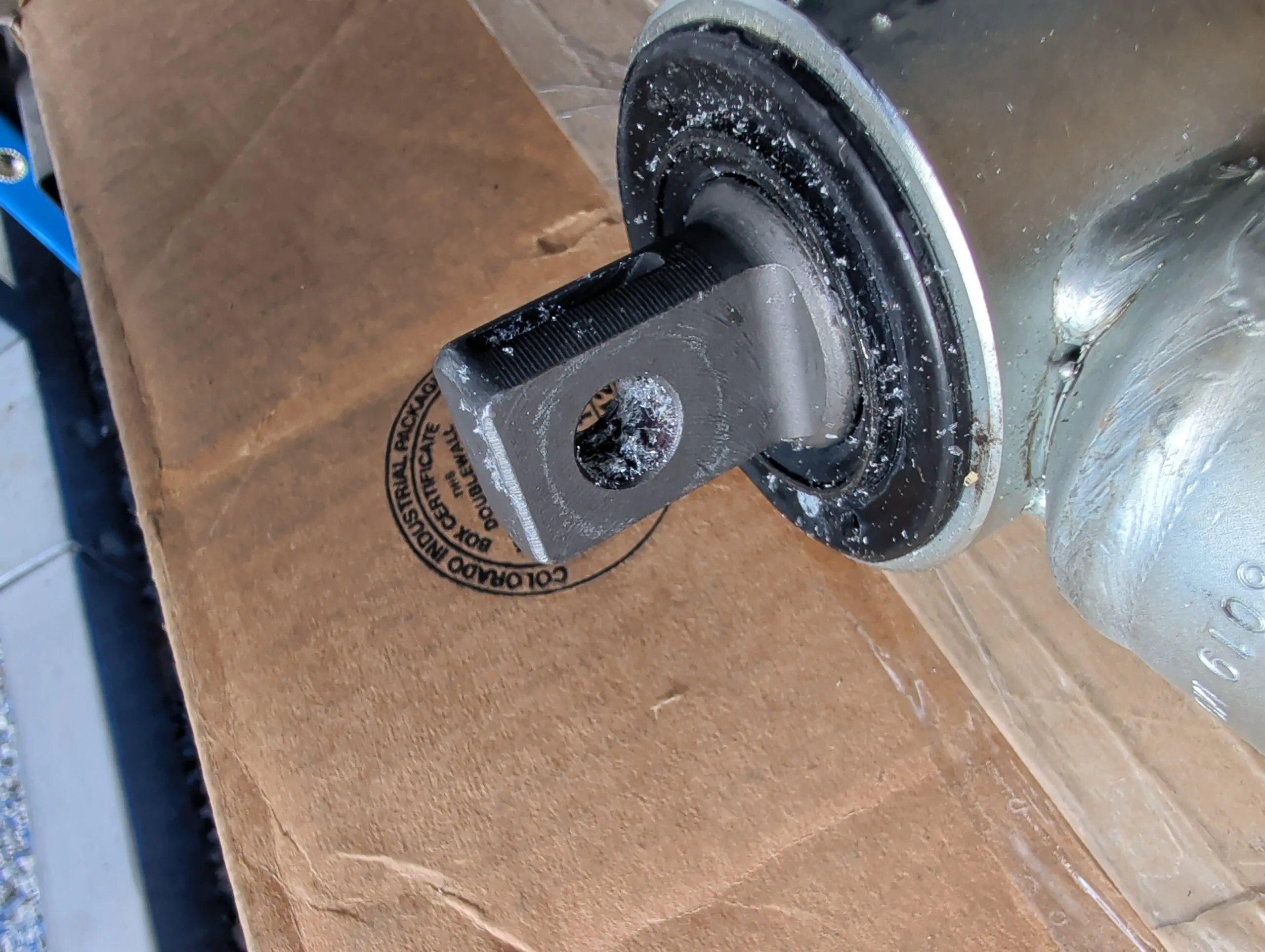 Scratch & Dent photo 1