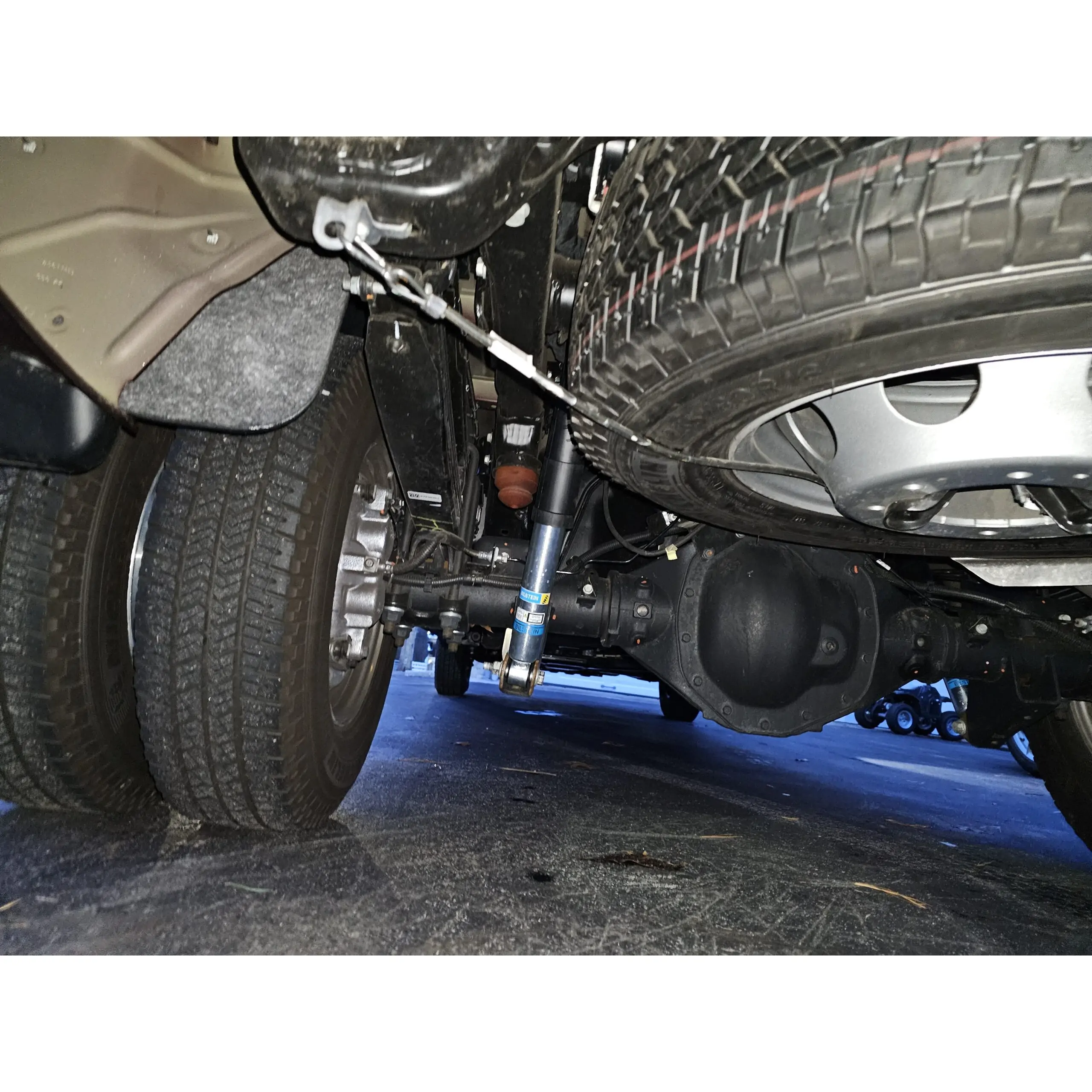 2011-2025 Chevy/GMC Sierra 3500HD Bilstein 5100 0-1.5″ Front & 0-1″ Rear Shocks customer review image