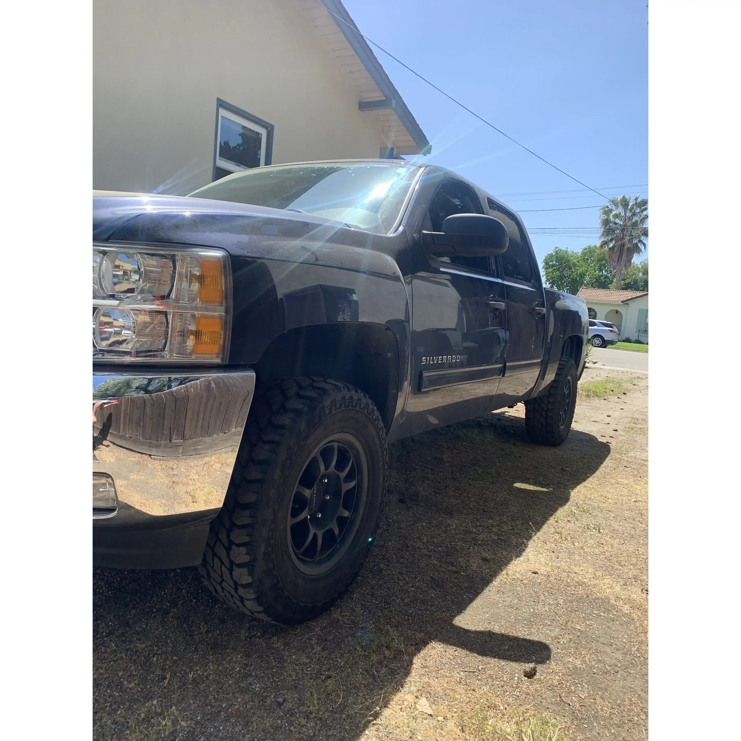 Bilstein 5100 0-1.75″ Front Lift Shocks for 2007-2013 Chevy/GMC Silverado/Sierra 1500 4WD/2WD customer review image