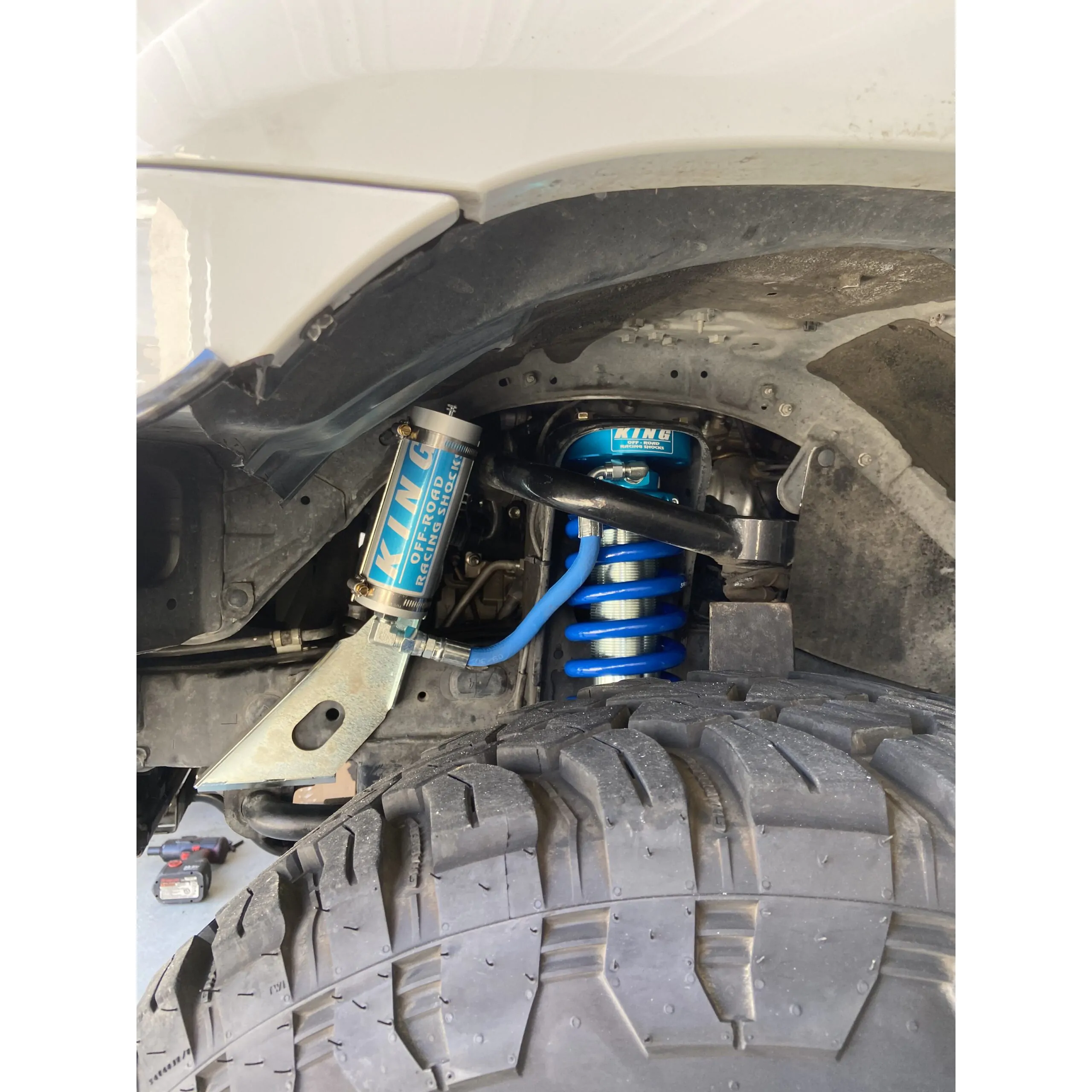 King 2″ Front lift 2.5 Remote Reservoir Coilovers for 2010-2024 Toyota 4Runner (No KDSS) customer review image