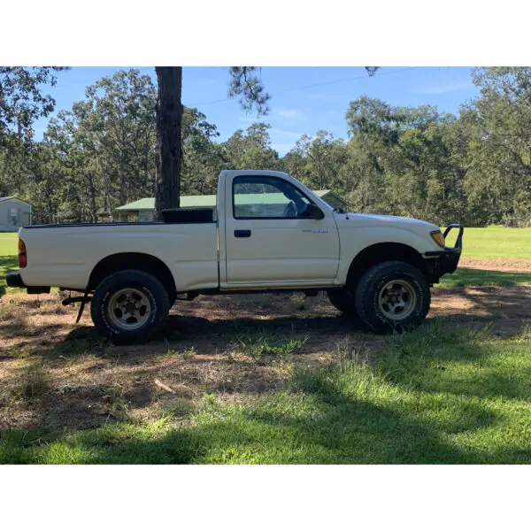 OME Front 1.5-3″ Lift Coils for 1995-2004 Tacoma,  1996-2002 4Runner customer review image